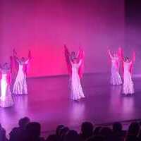 LA ESCUELA DE DANZA CUEVAS FESTIVAL DE BALLET A BENEFICIO DE NUESTRA HOSPITALIDAD.